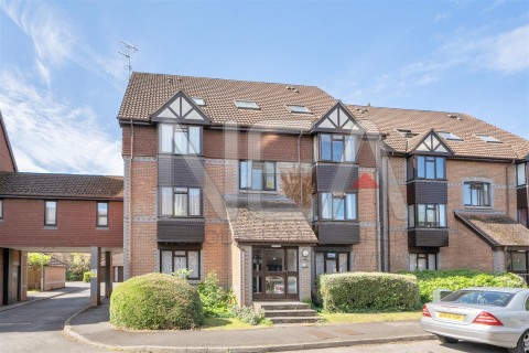 View Full Details for Rowe Court, Grovelands Road, Reading